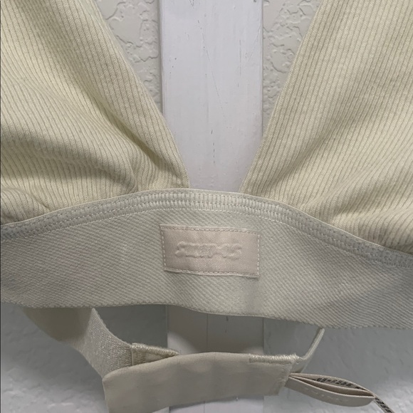 Skims Off White Ribbed Bralette Size XL - Picture 2 of 4